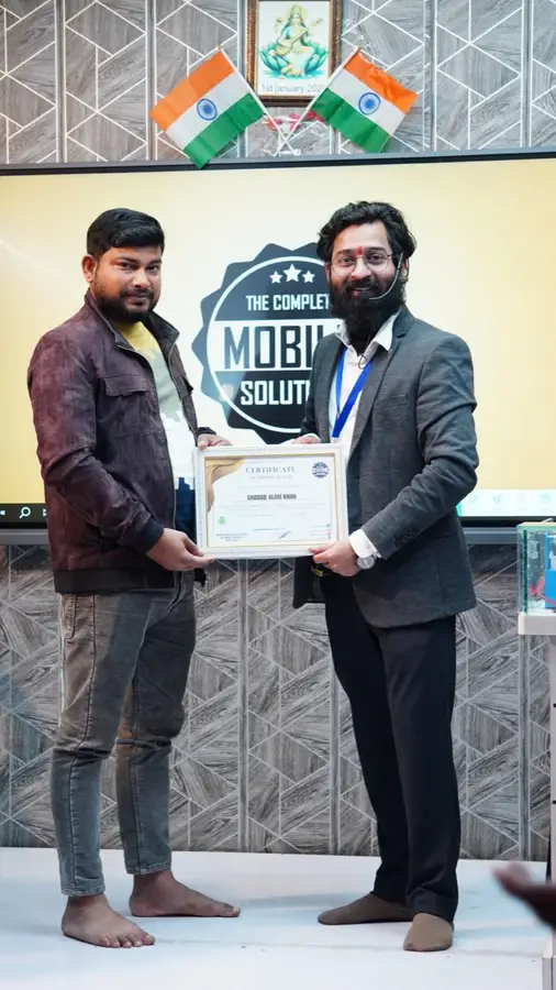 DMS January batch graduate with certificate