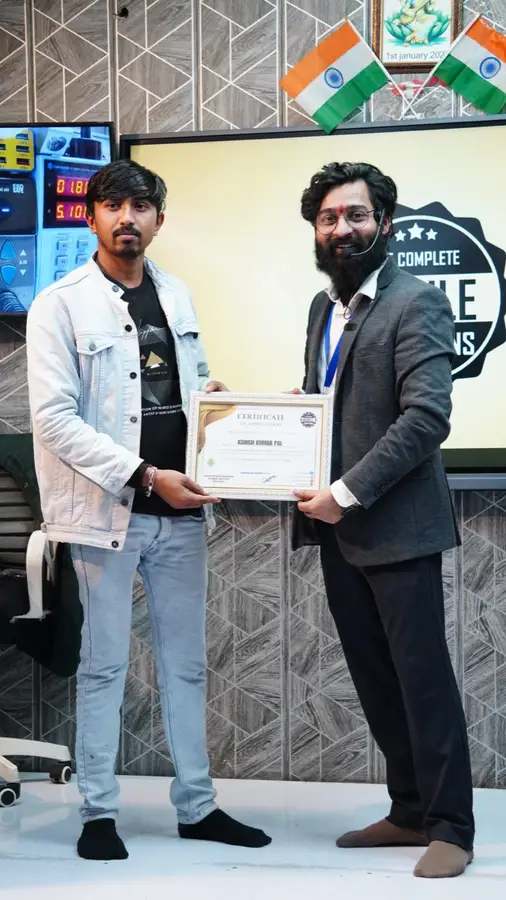DMS January batch graduate with certificate