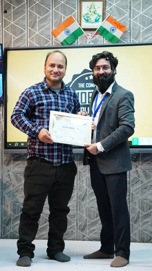DMS January batch graduate with certificate