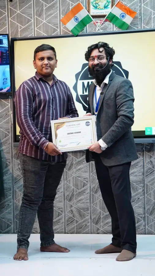DMS January batch graduate with certificate