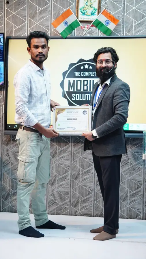 DMS January batch graduate with certificate