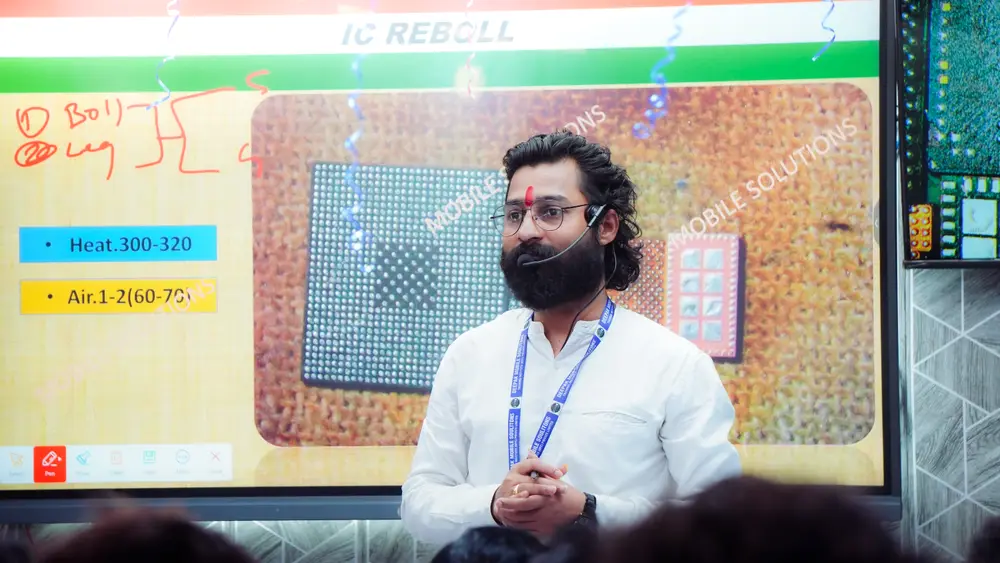 Deepak Sir at a DMS session